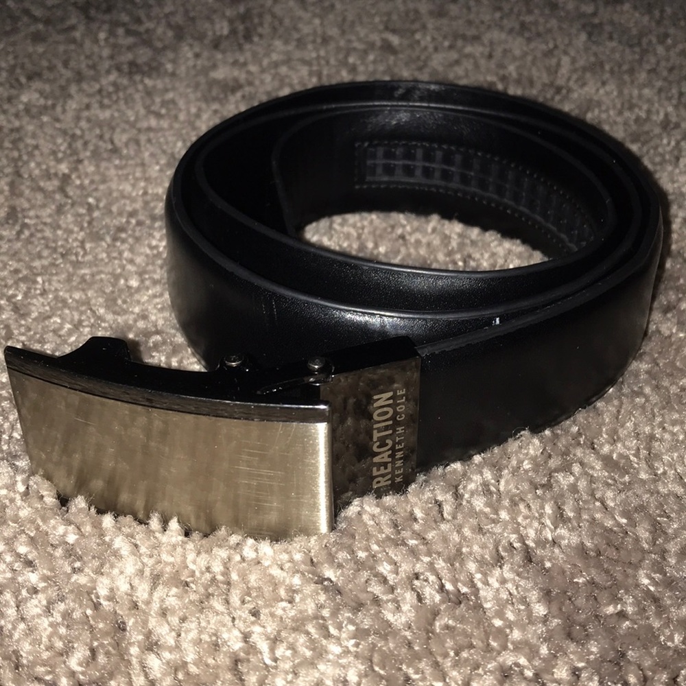 Leather belt